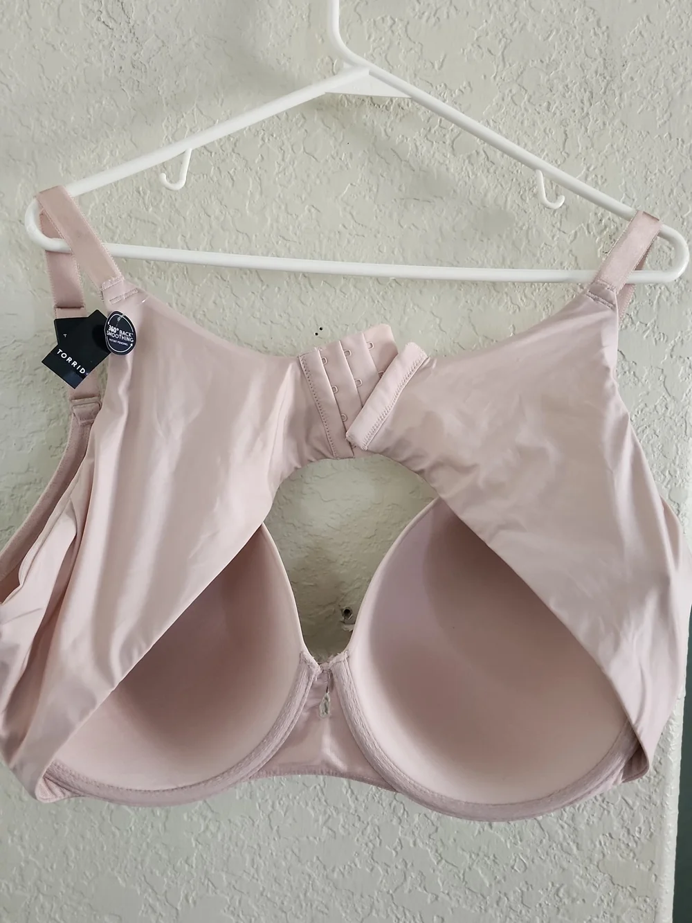 torrid Light Pink T-Shirt Bra